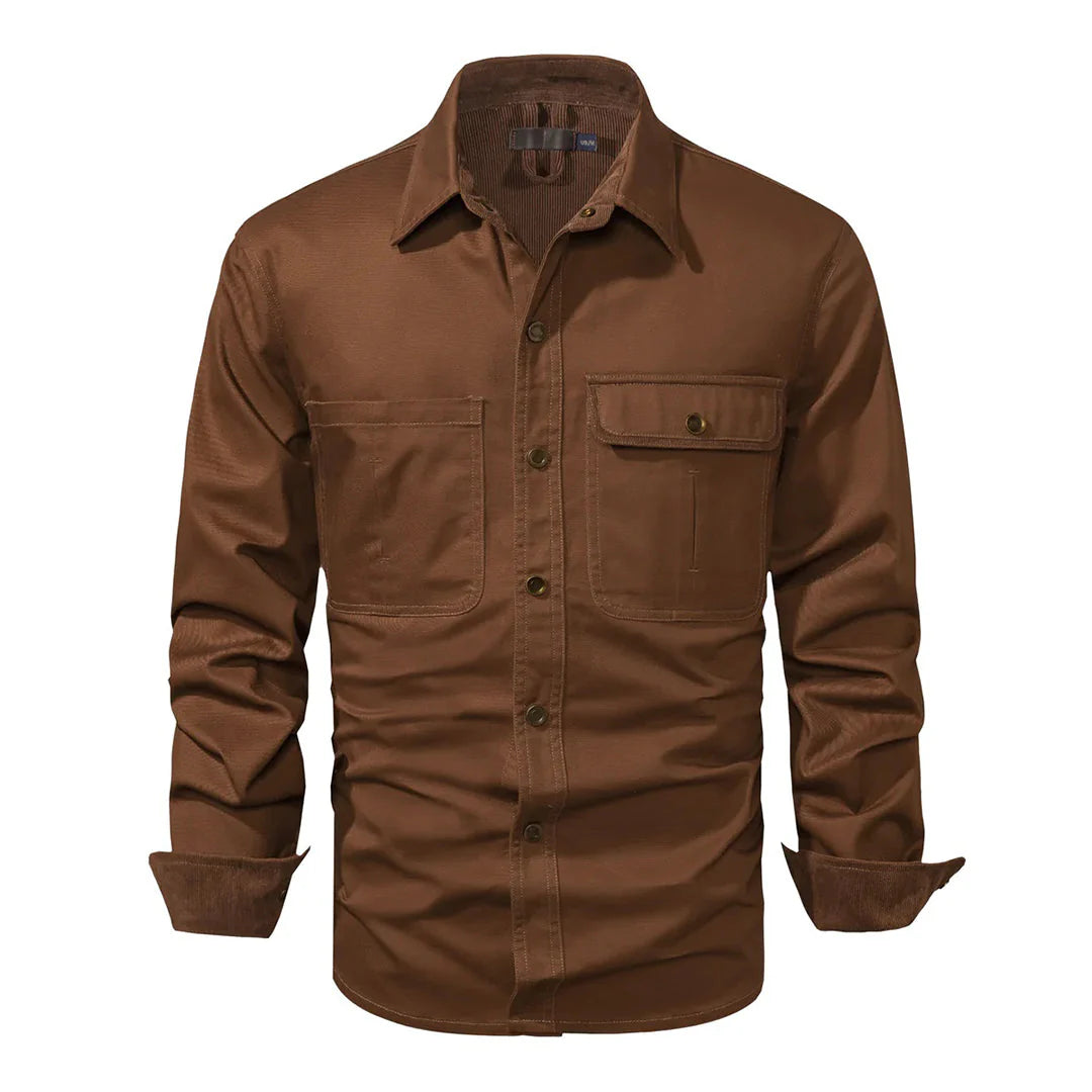 Vielseitiges Herrenhemd in Khaki, schlanke Passform, perfekt für Business Casual und moderne Eleganz.