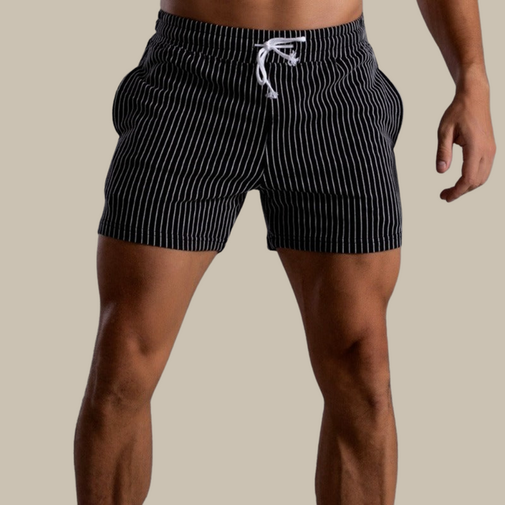 Komfortable Herren Schwimmhose Niko aus robustem Ripstop-Gewebe, schnelltrocknend und ideal für den Sommer.