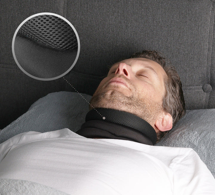 Verstellbare, atmungsaktive Nackenstütze Dormiva als Reisekissen für Nackenentlastung & gesunden Schlaf. [[lstfy-media:2]]