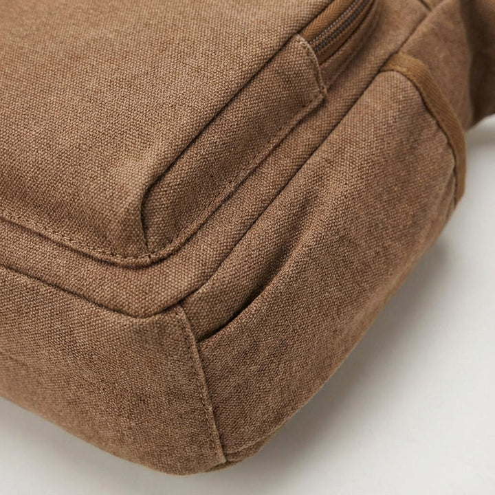 Strapazierfähige Canvas-Messenger-Tasche mit RFID-Blockierung, robust für jedes Abenteuer.