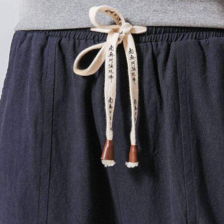 Männer Komfort Hose: lässige Haremshose im Jogging Stil, sportlich und modisch für Alltag.