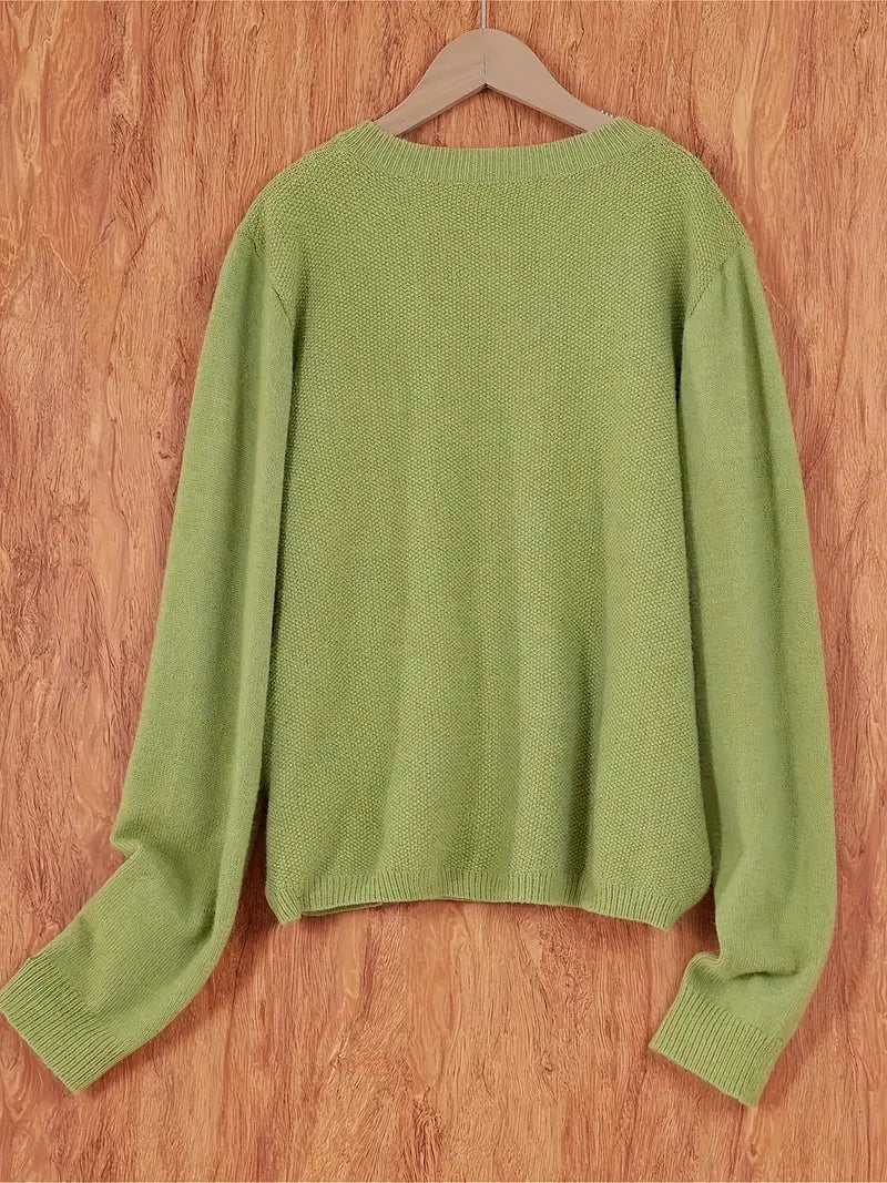 Geschlossene Damen Strickjacke, bequem & warm, perfekt als stilvolle Übergangsjacke.