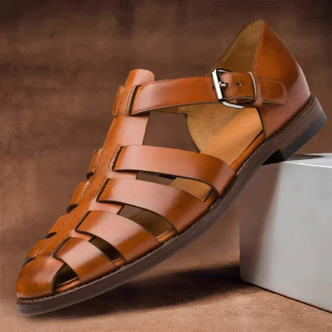 Modische Leder-Herrensandalen "Dax" in Braun, perfekt für den Sommerurlaub und stilvolle Freizeitlooks.