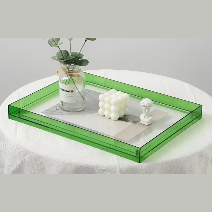 Weißer minimalistischer Fotorahmen, ideal für eine helle, moderne Wanddekoration.