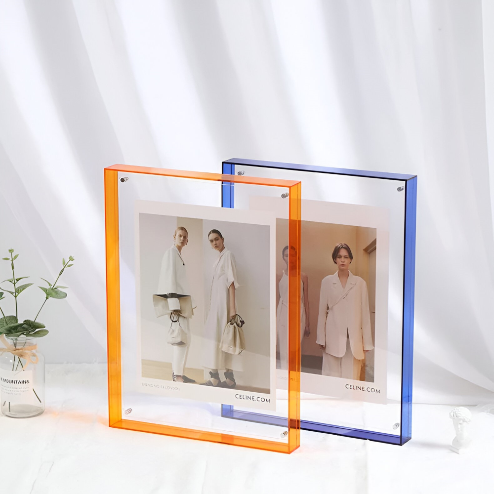 Vielseitiger Bilderrahmen für Fotos und Kunst, modernes Wohnaccessoire & Wanddekoration.
