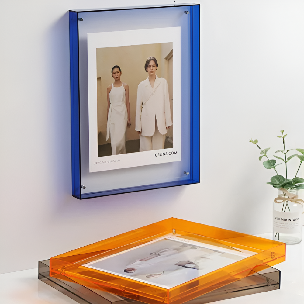 Moderner Fotorahmen zur eleganten Präsentation Ihrer Lieblingsfotos an der Wand.