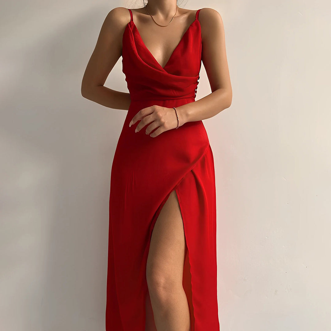 Verführerisches Damen Abendkleid Elara mit Spaghettiträgern, figurbetont & stilvoll, für besondere Events.