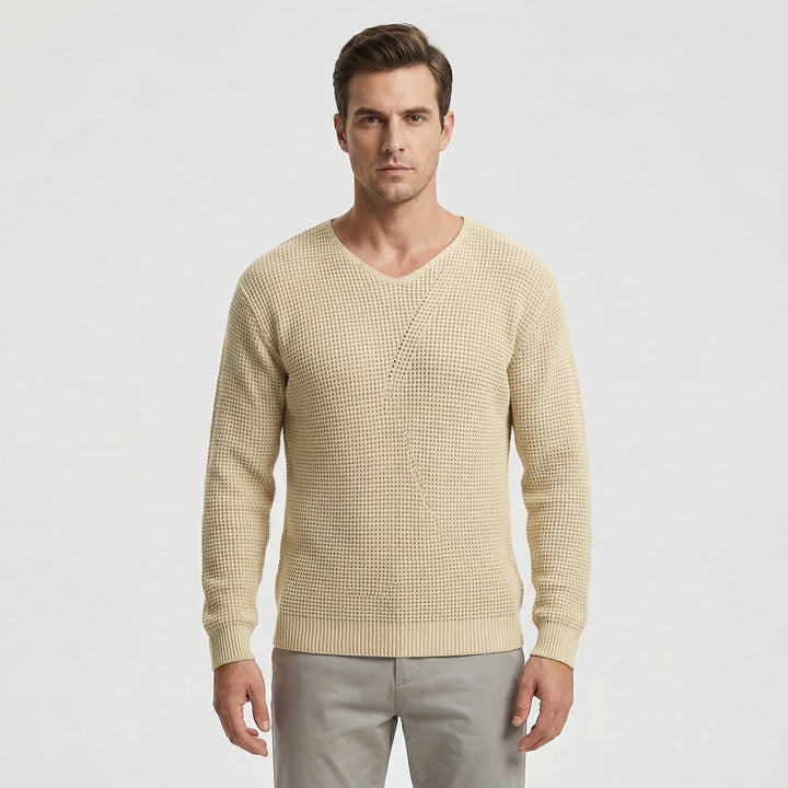 Gemütlicher Herren Relaxed Fit Langarmpullover mit V-Ausschnitt und moderner Waffelstrick-Optik. Perfekt für den Alltag.