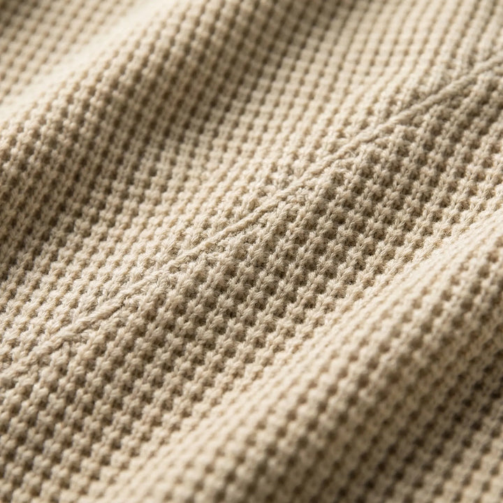Herren Pullover mit Waffelstrick-Optik, langärmlig und bequem. Ideal für Freizeit & kalte Tage.