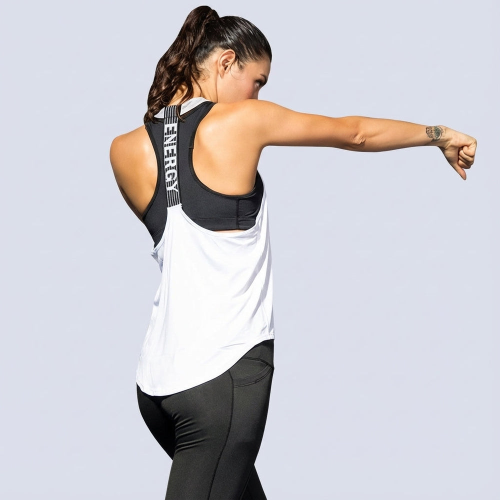 Performance Damen Rückenfreies Trainingsshirt Isla, für intensive Workouts. Atmungsaktives Sporttop.