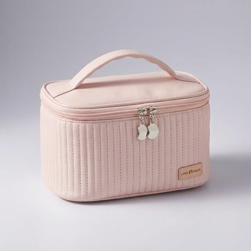 Robuste NeatCase Reise-Necessaire, ideal für organisierte Aufbewahrung von Badzubehör unterwegs.