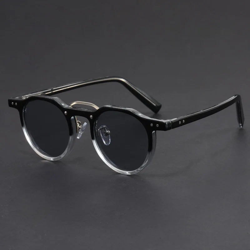 Klassische schwarze runde Herren-Sonnenbrille. Polarisierter UV-Schutz, leichter Retro-Rahmen, kratzfeste Gläser.