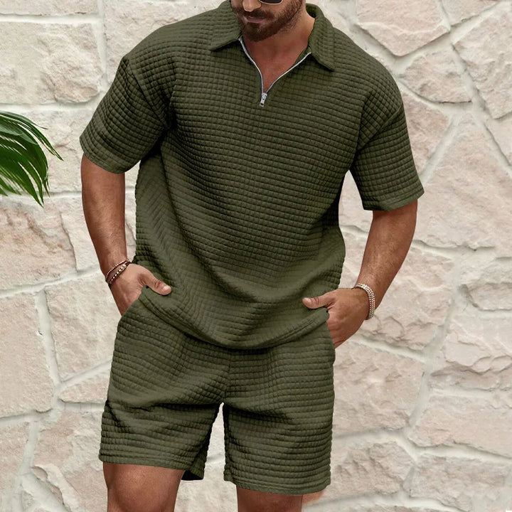 Herren Polo-Set, Kurzarm-Polo & Shorts. Lässiger Zweiteiler für Freizeit, Sommer & Urlaub.