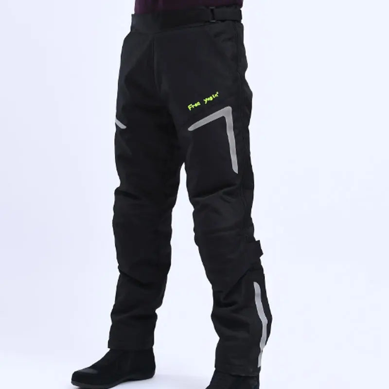 Stylische Herren Motorrad-Fahrhose RoadGuard mit Schutz & optimaler Passform für sichere Fahrten.