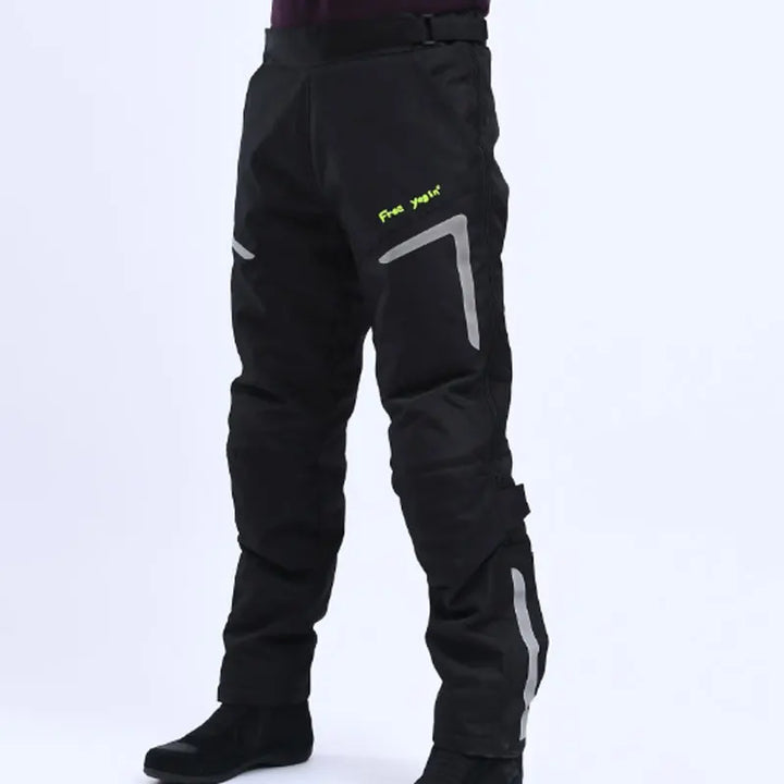 Stylische Herren Motorrad-Fahrhose RoadGuard mit Schutz & optimaler Passform für sichere Fahrten.