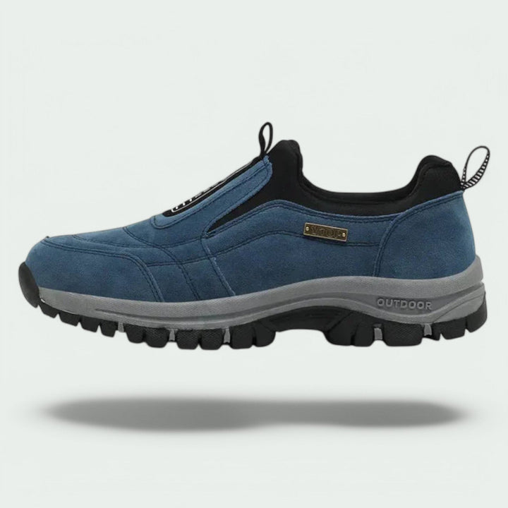 Stylische graubraune Herren Freizeitschuhe, orthopädisch, mit bequemer Passform und robuster Rutschfestigkeit.