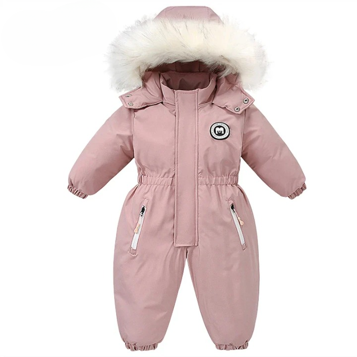Modell 2025.09 Fashion Baby-Winteroverall mit Kapuze, warm, wasserdicht & winddicht für Kinder.