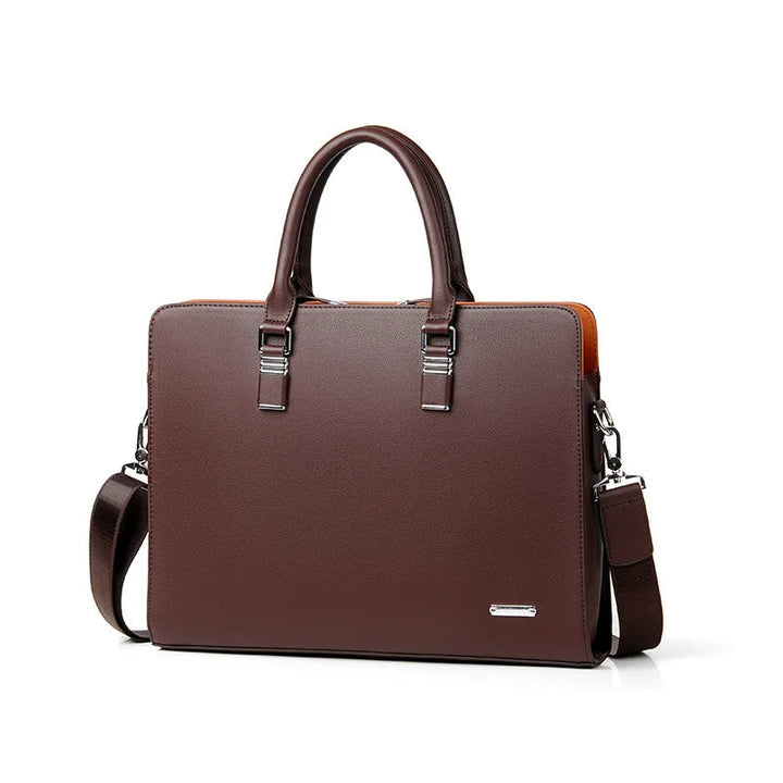 Moderner Herr mit eleganter Laptoptasche 15 Zoll Portaro als stilvolle Aktentasche für Büro & Business-Meetings.