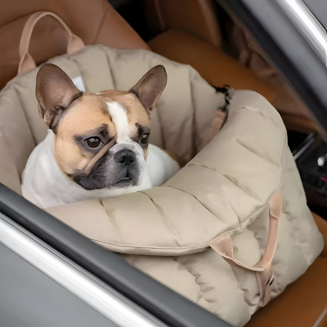 Atmungsaktive, pflegeleichte Hundetragetasche mit weicher Polsterung für optimalen Komfort kleiner Hunde.