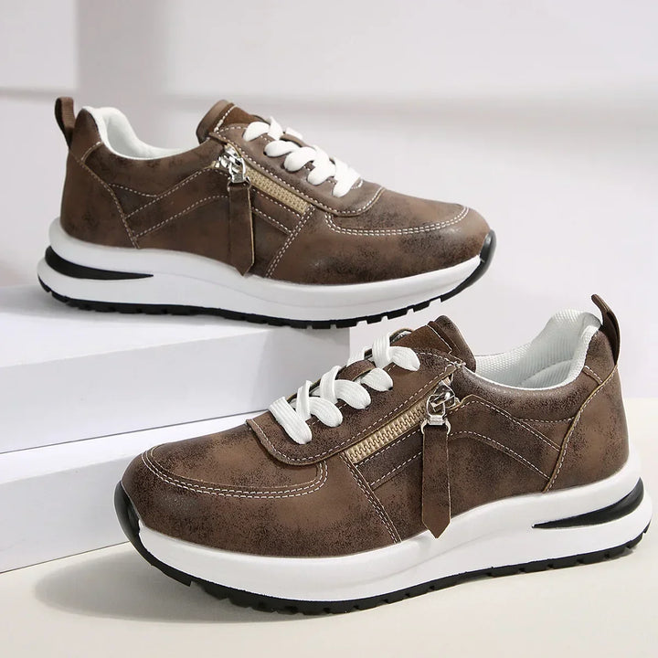 Stilvolle Damen Schnürschuh-Sneakers mit Reißverschluss, Plateau, orthopädisch & bequem.
