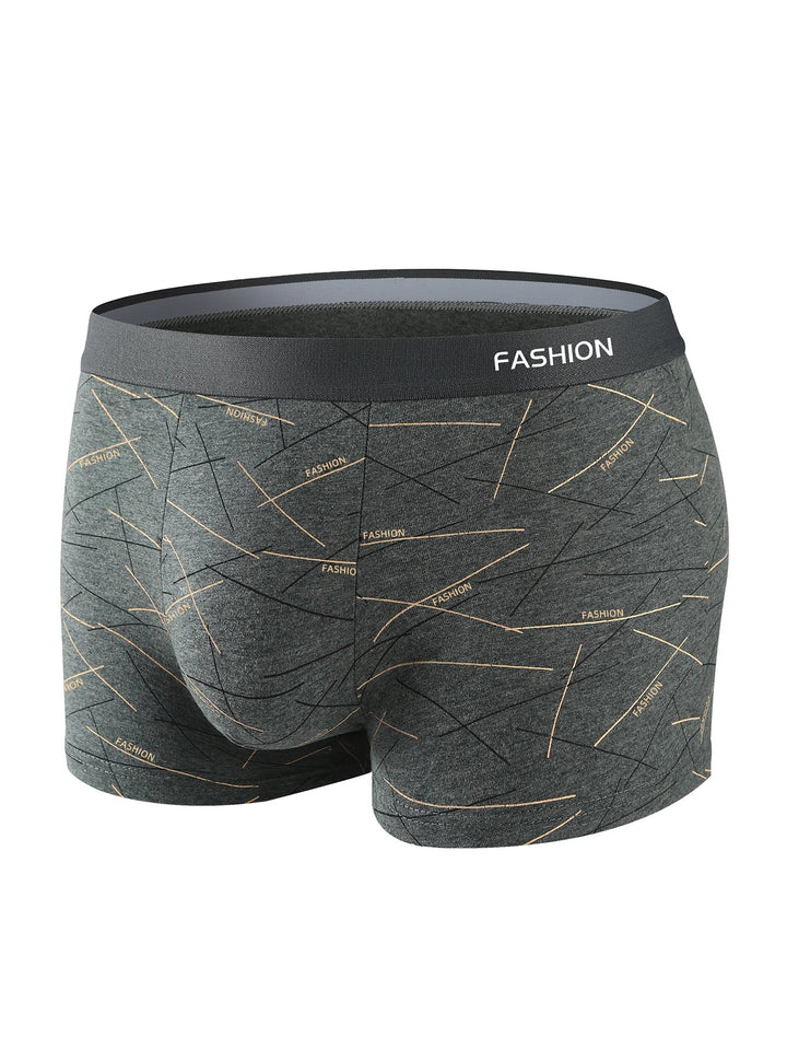 Vier Herren Boxer Shorts im Multipack: Bequeme Unterwäsche für Sport und Freizeit, atmungsaktiv.