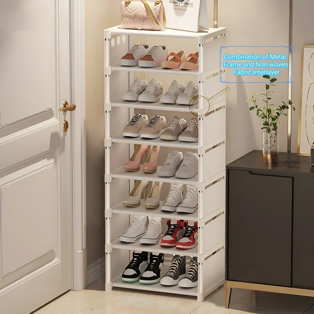 Modernes Schuhregal Liora mit robustem Metallrahmen, ideal als Organizer für Schuhe im Zuhause.