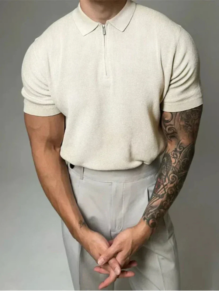 Herren Basic Poloshirt kurzarm, stilvoll & atmungsaktiv. Legeres Sommershirt mit Halbreißverschluss für jeden Tag.