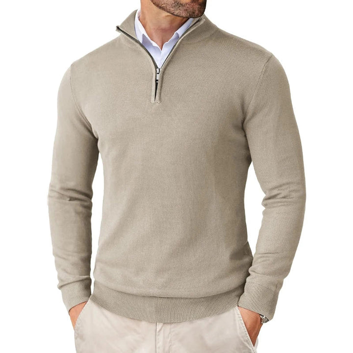 Leichter Herren Pullover mit Quarter Zip, ideal für die Übergangszeit, atmungsaktiv & komfortabel.