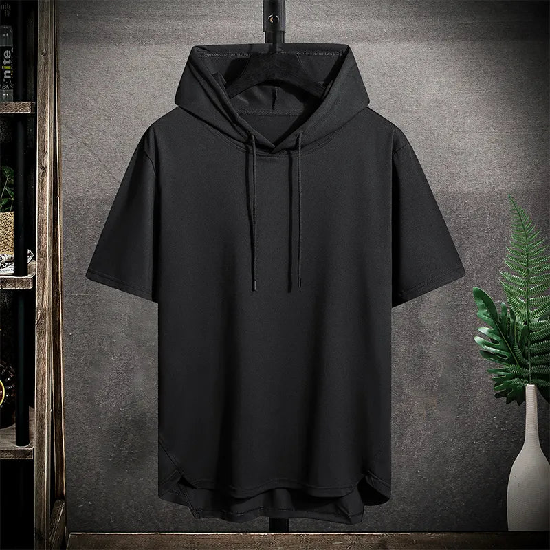 Leichtgewichts Herren Trainings-Hoodie in moderner Farbe, perfekt für Sport & Freizeit. Atmungsaktiv.