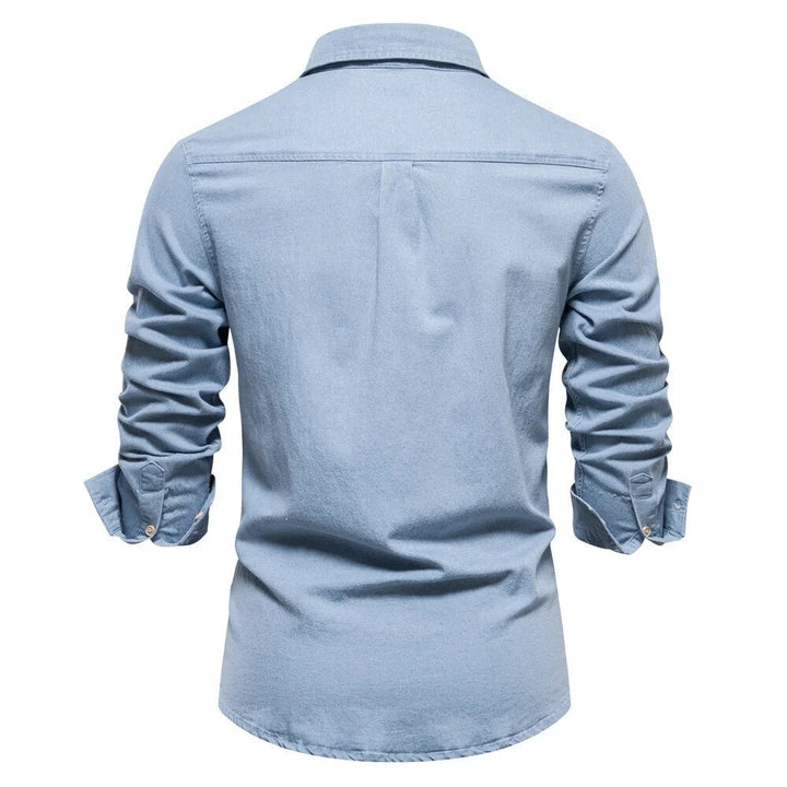 Schickes Herren Langarmhemd mit Knopfleiste. Klassisches Design für den Alltag und besondere Anlässe. Bequeme Herrenmode.