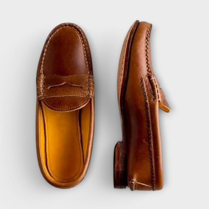 Stilvolle braune Damen Loafer, bequem und rutschfest, vielseitige Freizeitschuhe für jeden Anlass.