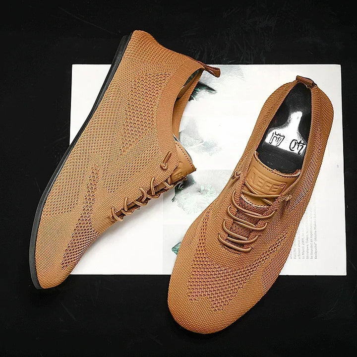 Komfortable Schnürschuhe für Herren: Atmungsaktiv, leicht und vielseitig für jede Aktivität.