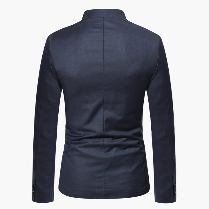 Klassischer schwarzer Herren Blazer mit Stehkragen, elegant und zeitlos für stilvolle Outfits.