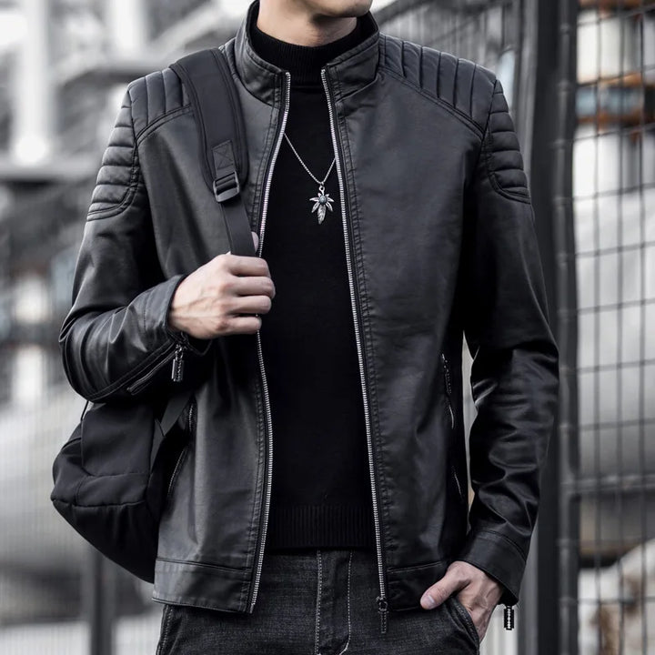 Eleganter Stehkragen der blauen Slim Fit Herrenjacke, Reißverschluss, ideal für Frühling.