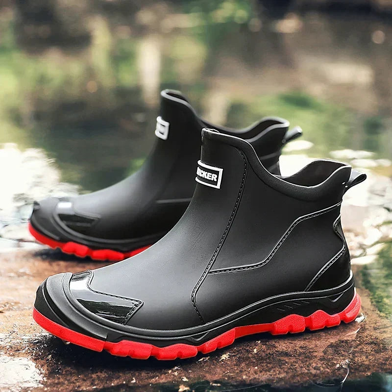 Robuste Herren Schnürstiefel in Schwarz, langlebig & stilvoll für Winter & Outdoor. Ideal für Freizeit.