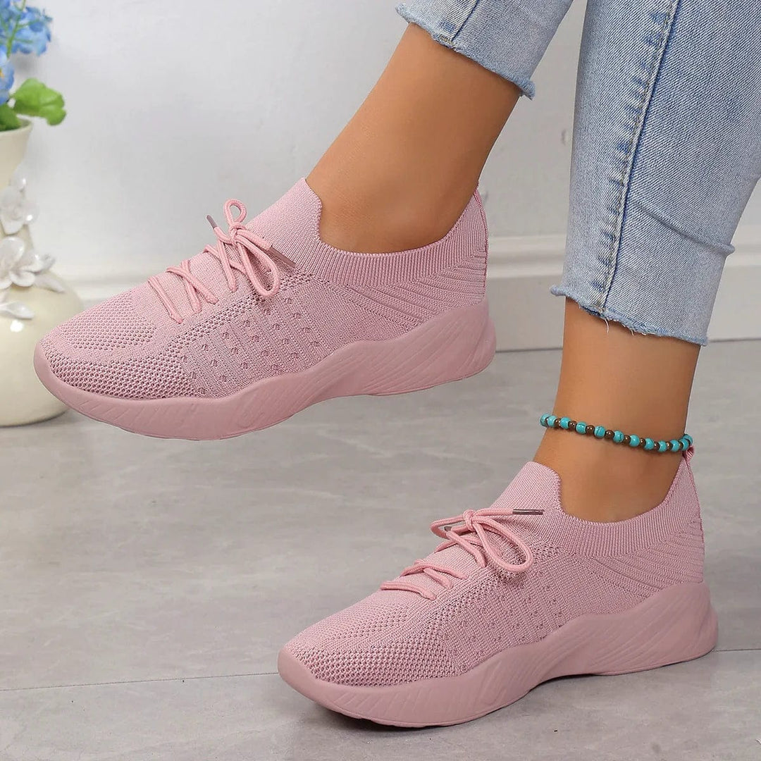 Atmungsaktive Damen Sneaker mit spezieller Fußgewölbestütze, orthopädisch & bequem für jeden Tag.