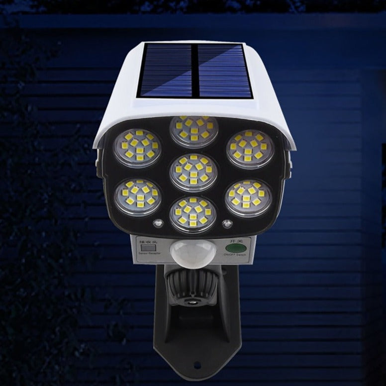 Realistische Dummykamera mit Solarpanel und blinkender LED. Ideal zur Abschreckung von Einbrechern auf Grundstück & Haus.