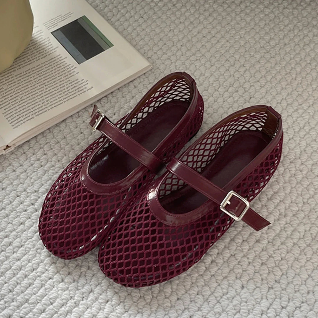 Bequeme Damen Mesh-Sandalen mit stabilem Blockabsatz für Sommer & Freizeit. Stilvolle Schnallenschuhe.