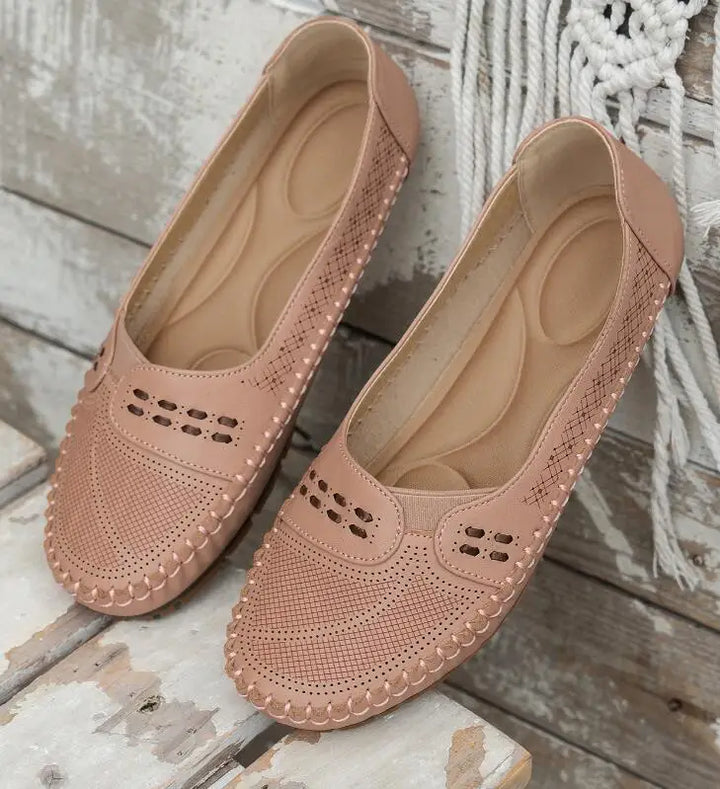 Attraktive Damen Loafer, klassisch, flache Sohle, bequem und elegant für jeden Anlass als Damenschuh.