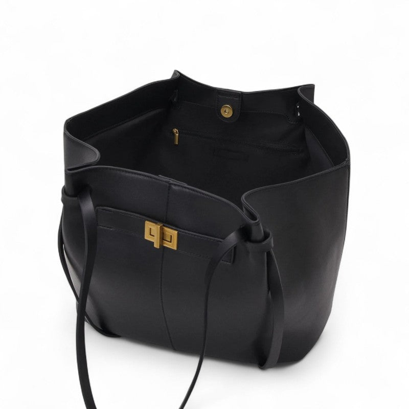 Große Damen Handtasche aus veganem PU-Leder in Schwarz, ideal als Alltagstasche oder Bürotasche.