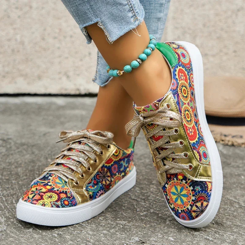 Bedruckte Damen Niedrigschuhe, stylisch und bequem, ideal für den Alltag und Freizeit.