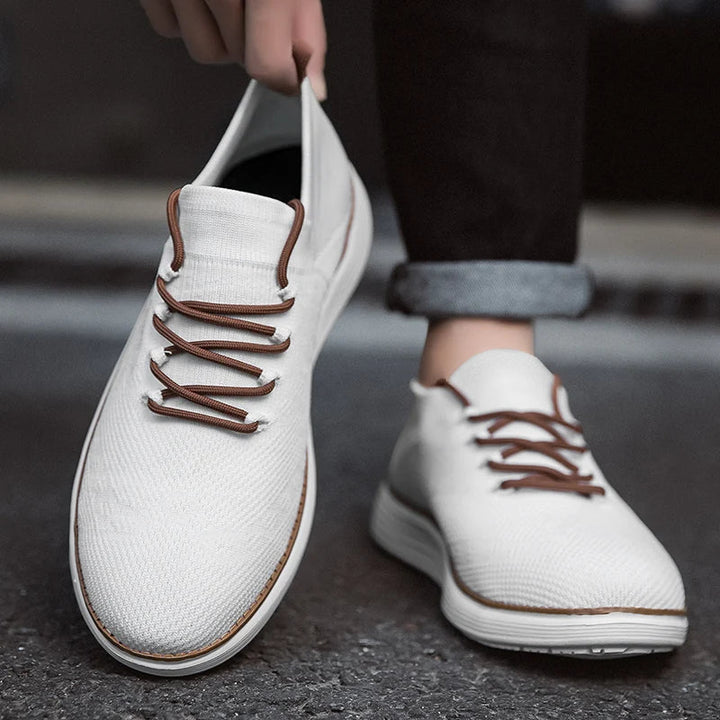 Atmungsaktiver Herren Sneaker aus Mesh, leicht & stoßdämpfend, perfekt für warme Tage.