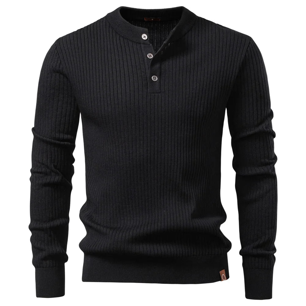 Herren Gerippter Pullover mit Knopfleiste, langen Ärmeln. Stilvolle Herrenmode für Herbst & Winter.