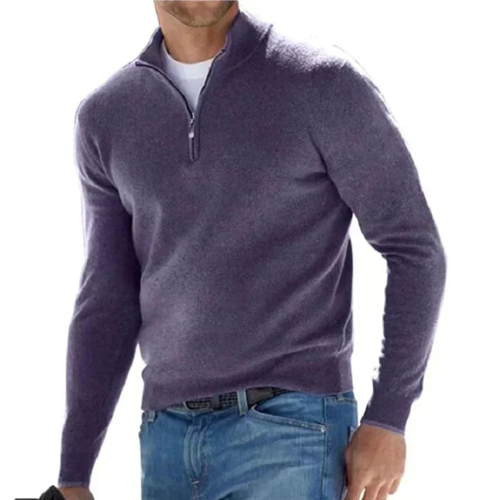Moderner Herren Strickpullover mit Reißverschluss. Elegant und komfortabel, perfekt für vielseitige Outfits.