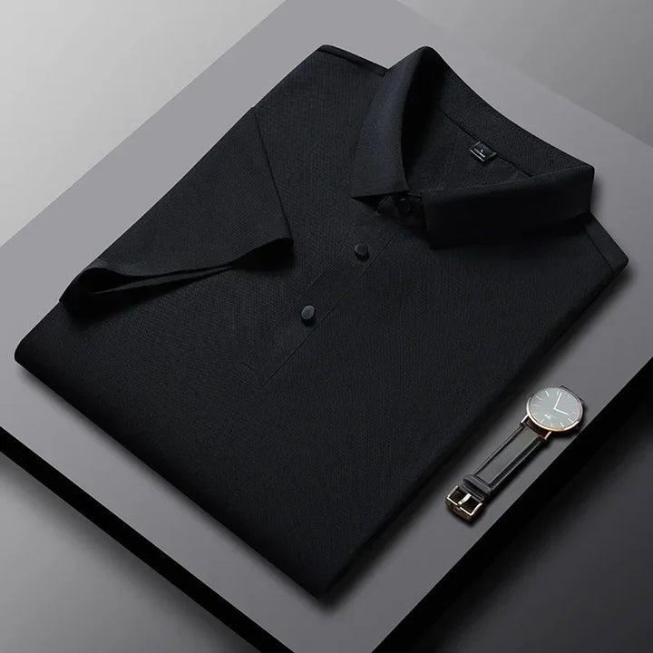 Modernes Herren Kurzarm Polo-Shirt. Bequem & stilvoll mit einzigartigem Strukturkraft-Muster.
