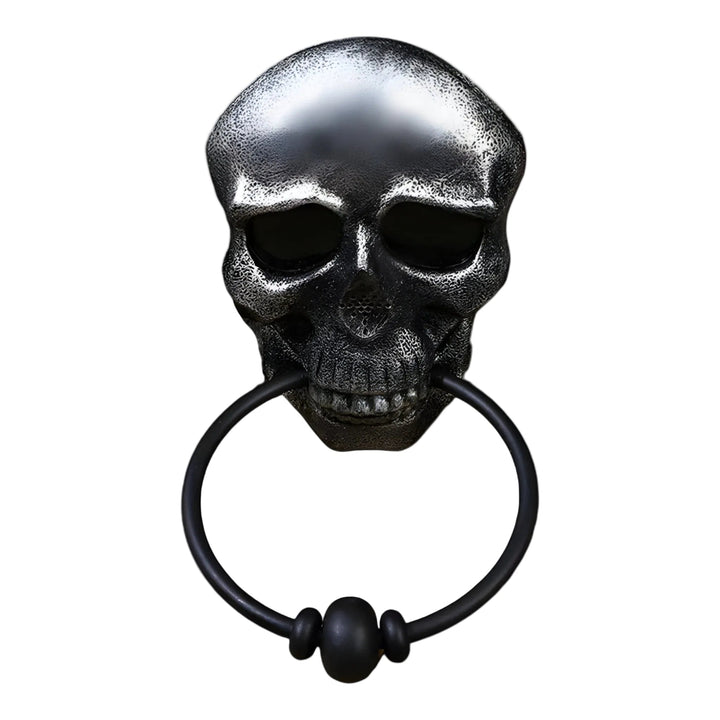Eindrucksvoller Totenkopf-Türklopfer für Halloween-Partys mit leuchtenden LED-Augen und unheimlichen Soundeffekten.