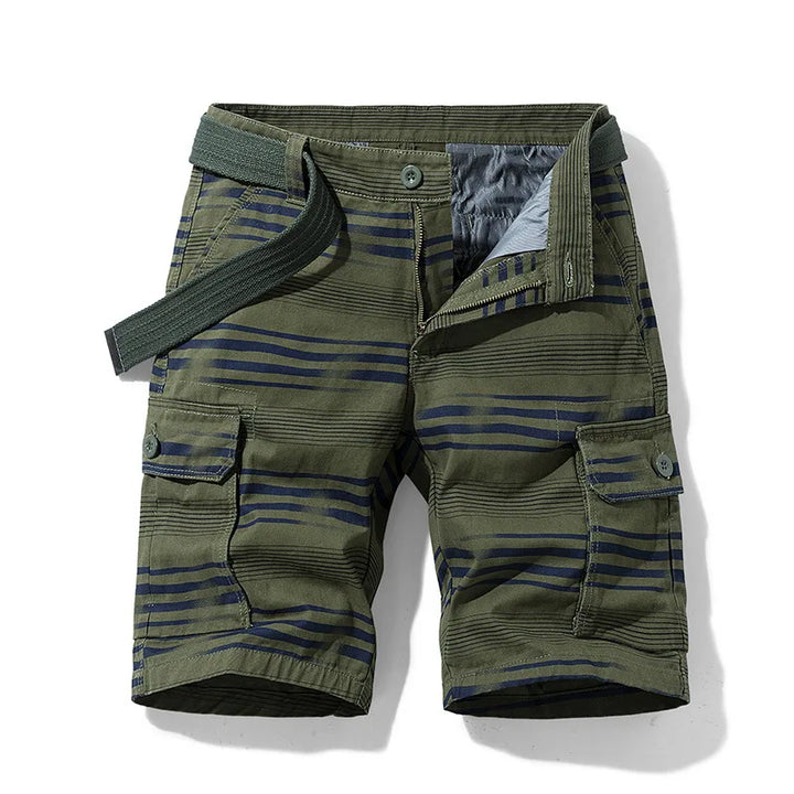 Bequeme leichte Herren Cargoshorts für Frühling/Sommer. Vielseitige Freizeithose mit praktischen Taschen.
