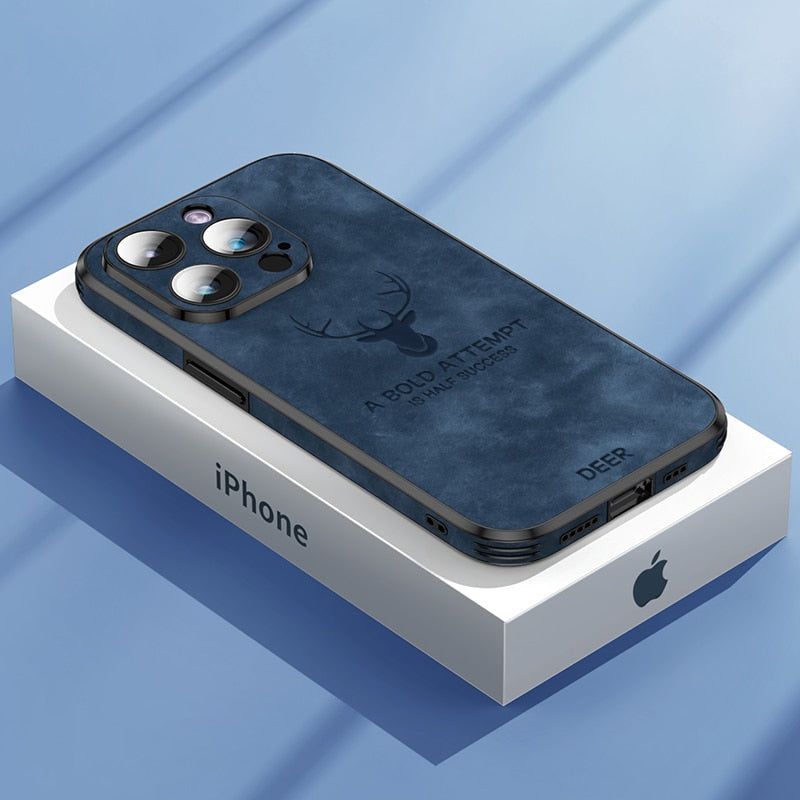 Luxuriöse Hirschleder iPhone Schutzhülle, stoßfest, mit Kameraschutz und Samt-Haptik.