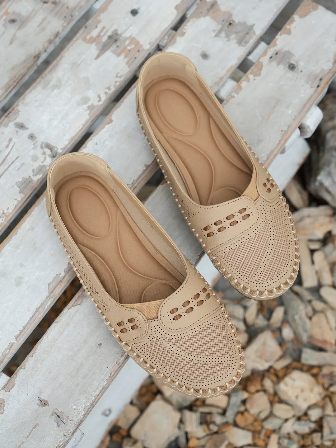 Gepolsterte klassische Damen Loafer mit flacher Sohle für extra Komfort bei jedem Schritt & langen Tagen.