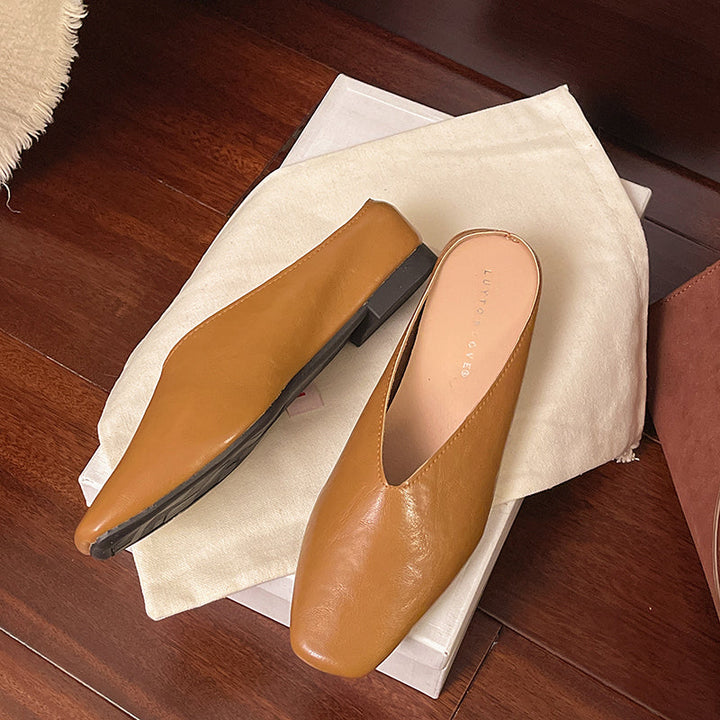 ZuriFashion Damen Slipper: niedriger Schnitt, stützende Sohle. Bequeme & elegante Damenschuhe für jeden Anlass.